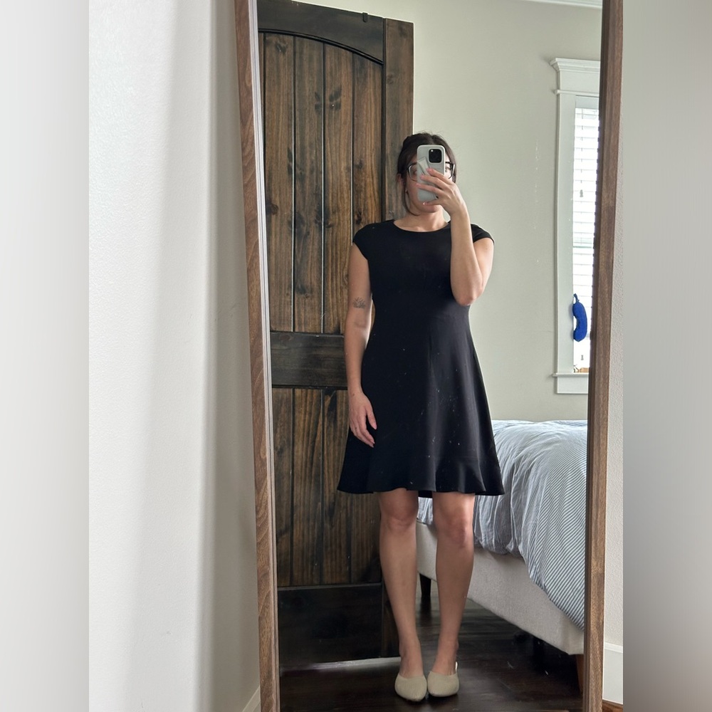 BANNANA REPUBLIC - LITTLE BLACK DRESS